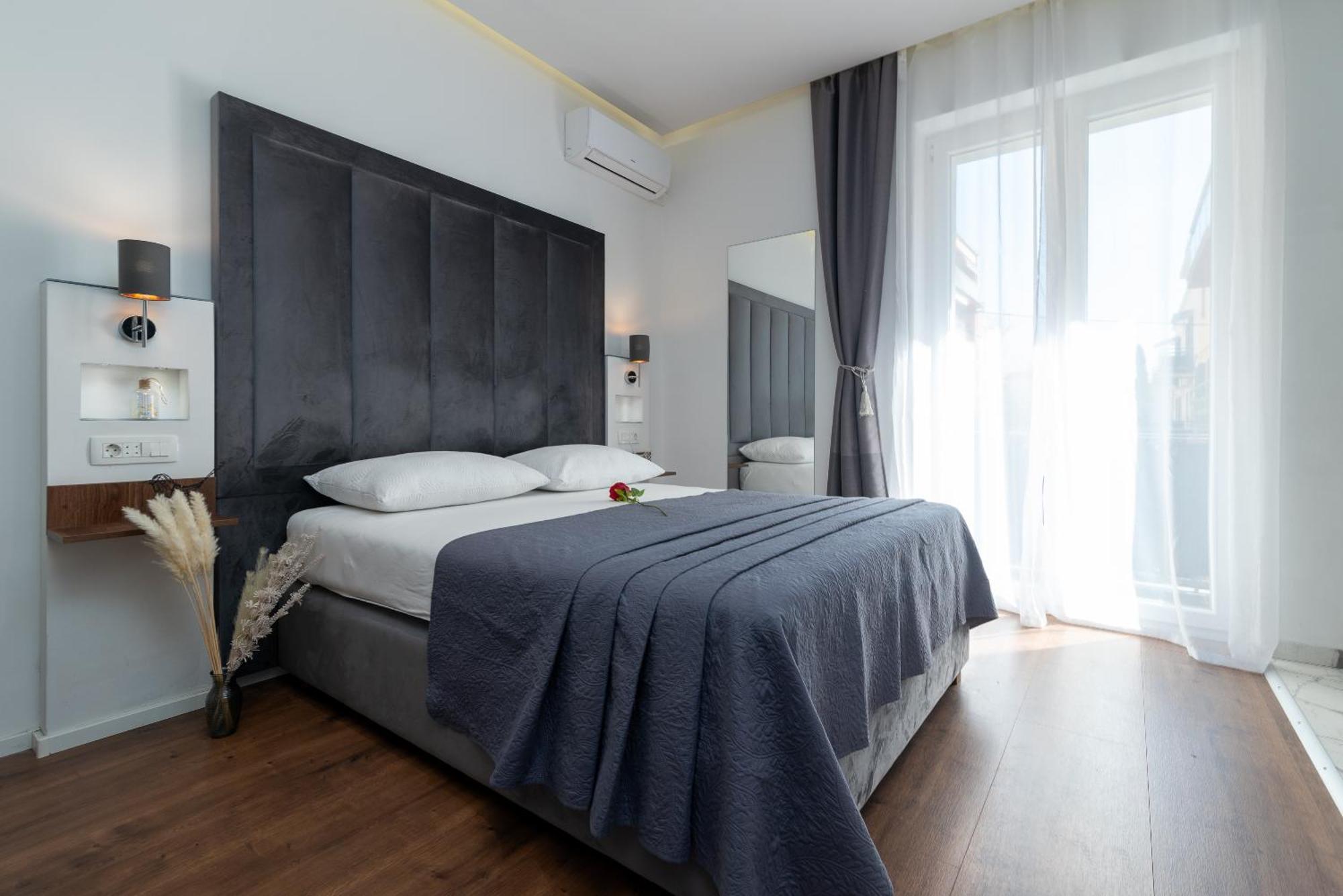 Antares Luxury Rooms 1 Split Exterior foto